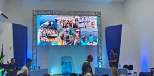 ECoMAR marca presença na abertura da temporada das baleias em Arraial do Cabo